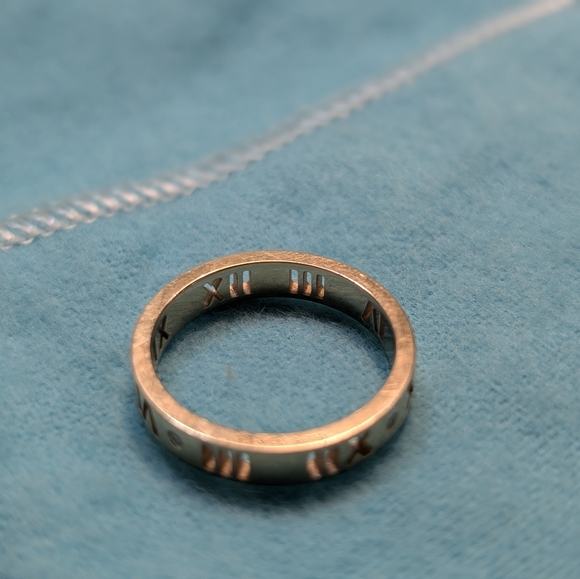 Tiffany & Co. Atlas Rose Gold Ring with Diamonds - Picture 3 of 7